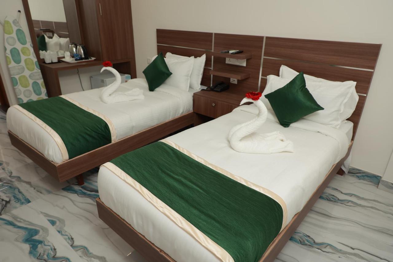 Hotel Delano Residency à Kaliyal Extérieur photo