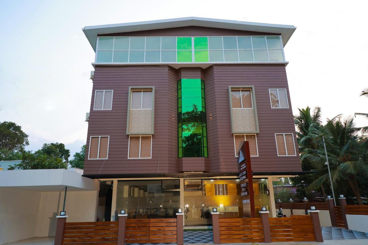 Hotel Delano Residency à Kaliyal Extérieur photo