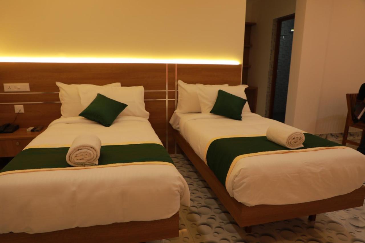 Hotel Delano Residency à Kaliyal Extérieur photo