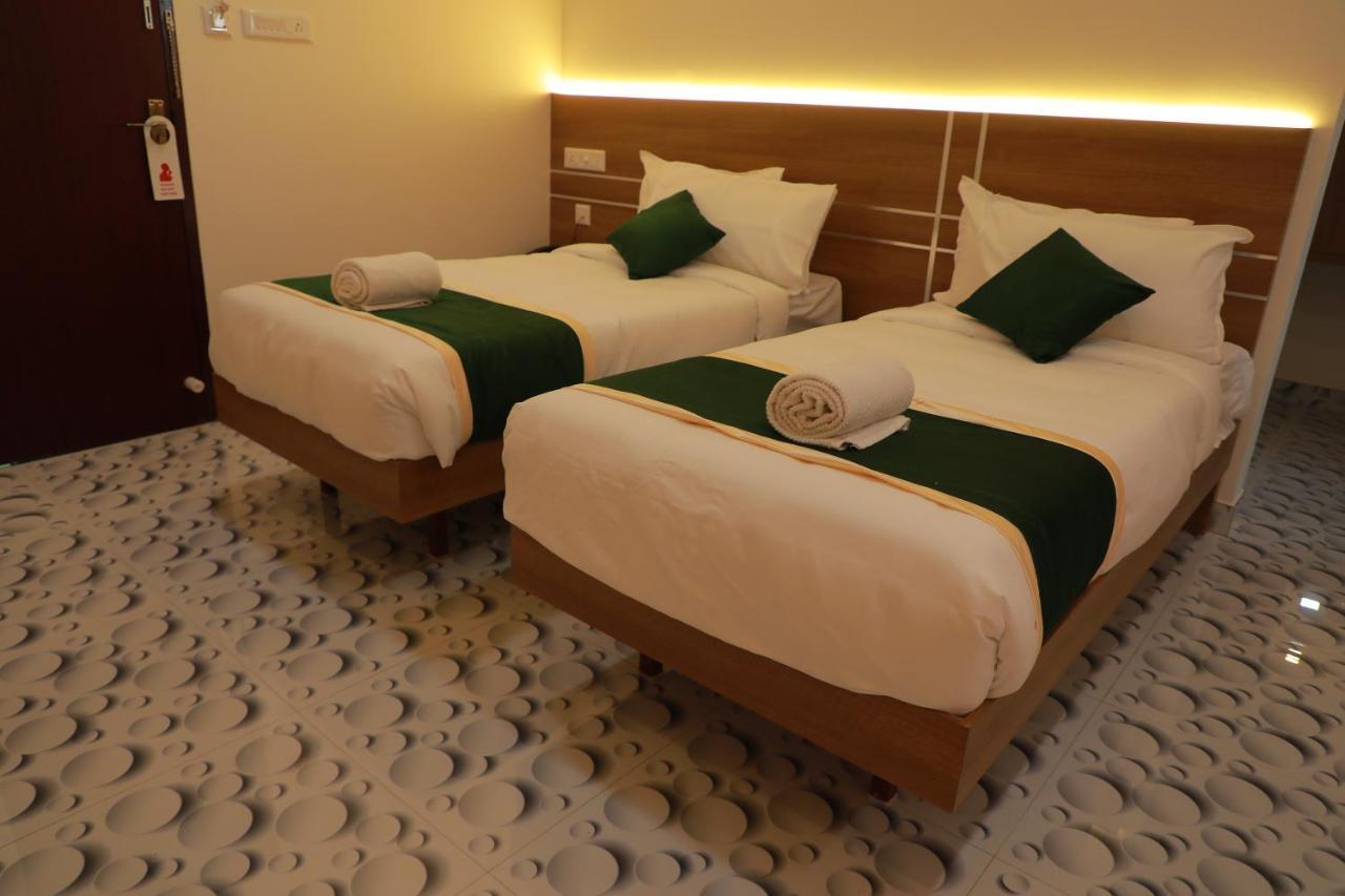 Hotel Delano Residency à Kaliyal Extérieur photo